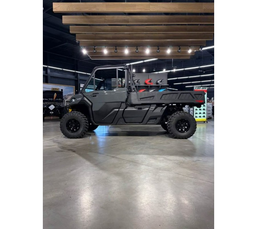 2027 Can-Am Defender XU PRO Limited