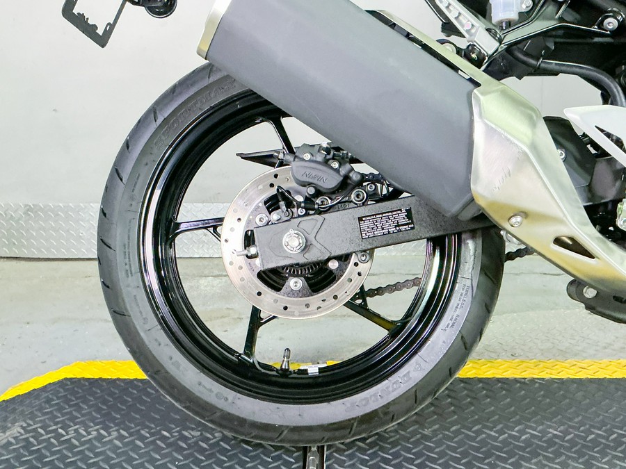 2026 Kawasaki NINJA® 500 ABS