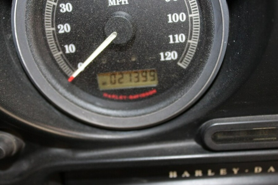 HD FLHTC103 2012 647795T BLACK W/ PINSTRIPE