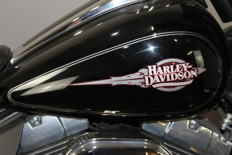 HD FLHTC103 2012 647795T BLACK W/ PINSTRIPE