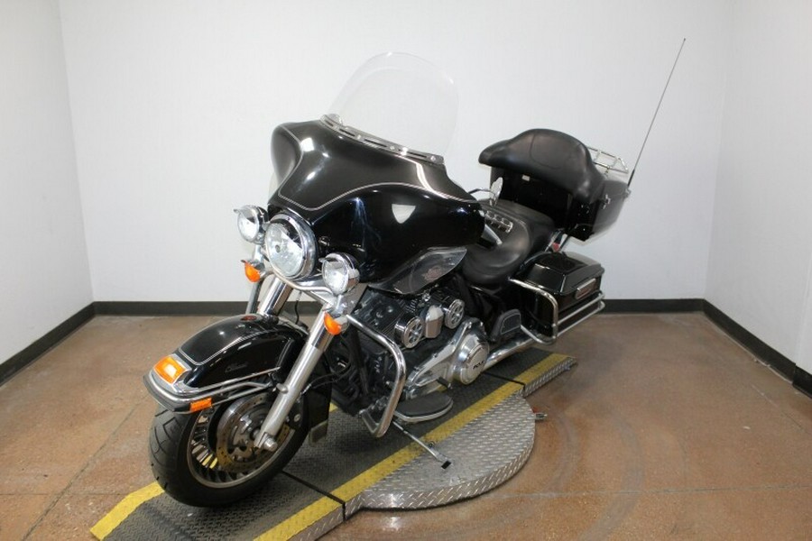 HD FLHTC103 2012 647795T BLACK W/ PINSTRIPE