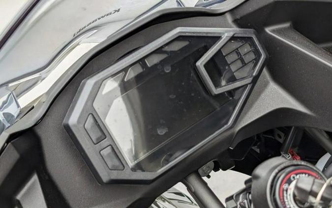 2025 Kawasaki Ninja® 500 ABS Metallic Flat Spark Black/Metallic Spark Black