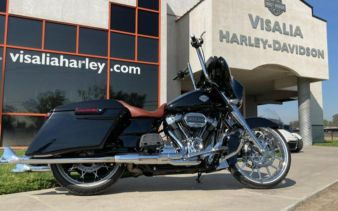 2021 Harley-Davidson® Street Glide® Special Vivid Black
