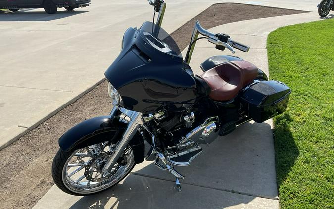 2021 Harley-Davidson® Street Glide® Special Vivid Black