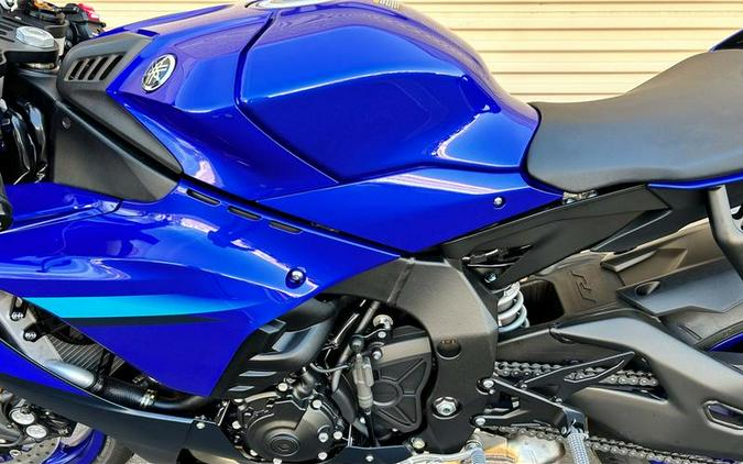 2024 Yamaha YZF-R1