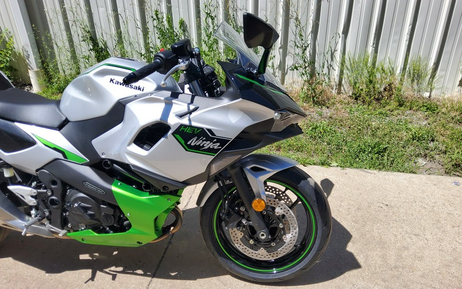 2024 Kawasaki Ninja® 7 Hybrid ABS