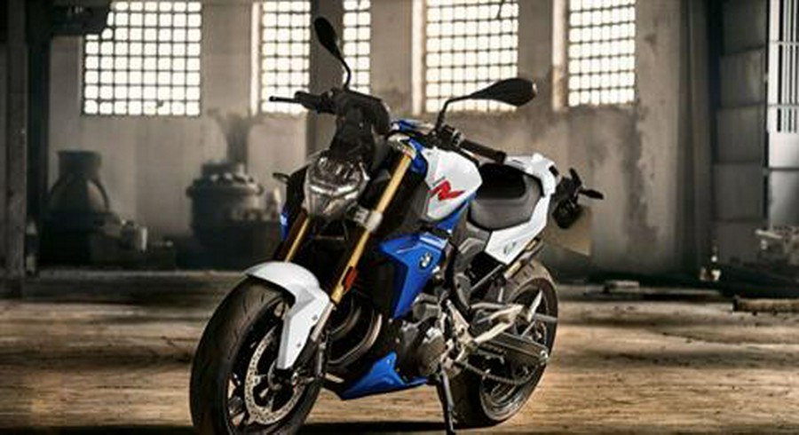 2022 BMW F 900 R