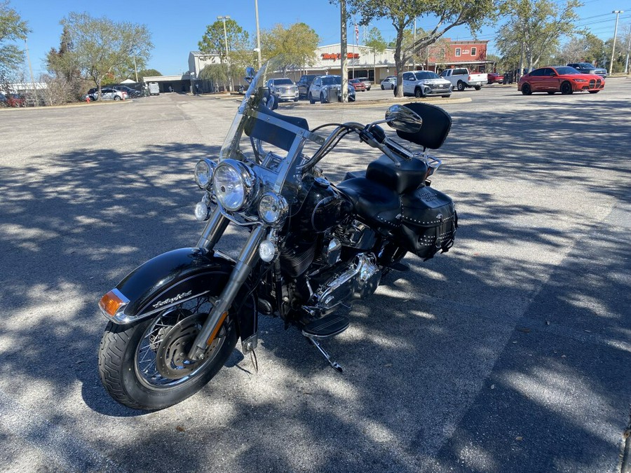 2014 Harley-Davidson® Heritage Softail® Classic FLSTC