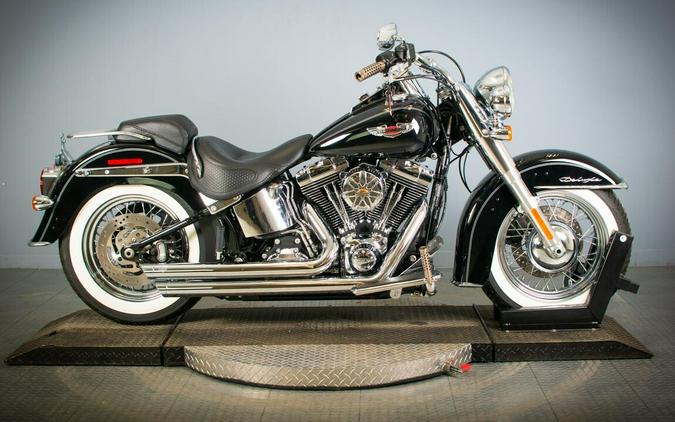 2014 Harley-Davidson Softail Deluxe Vivid Black