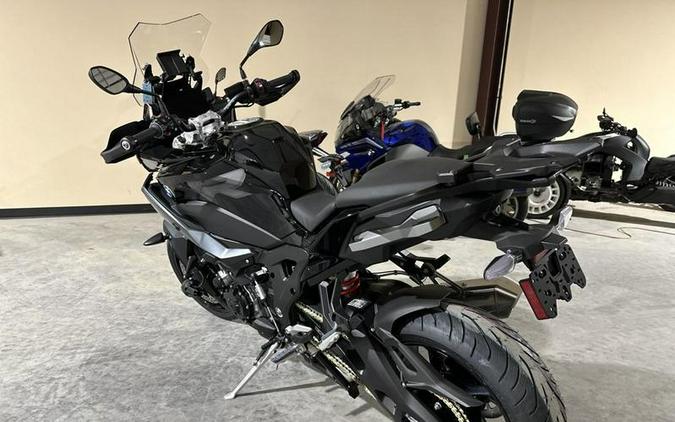 2023 BMW S 1000 XR Triple Black