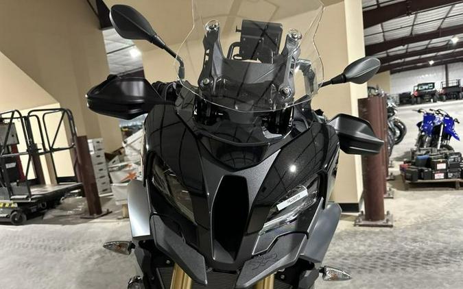 2023 BMW S 1000 XR Triple Black