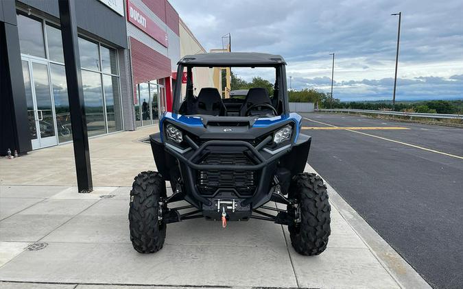 2023 Can-Am® Commander XT 700