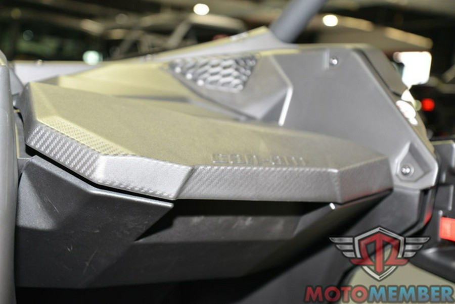 2025 Can-Am Maverick X3 MAX X Ds Turbo RR Triple Black