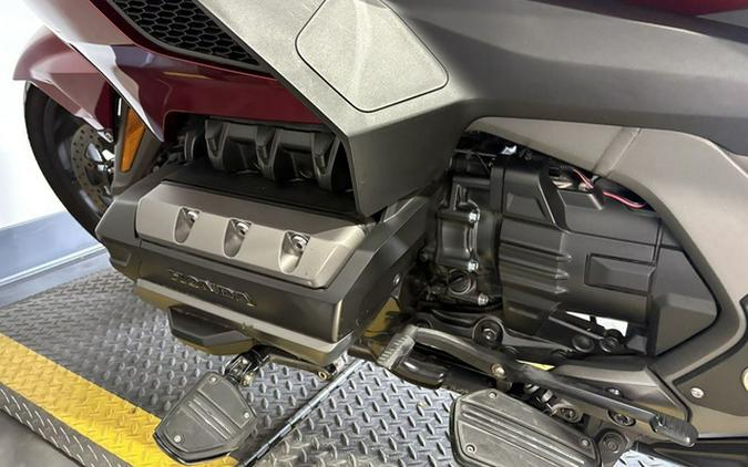 2018 Honda Gold Wing Candy Ardent Red