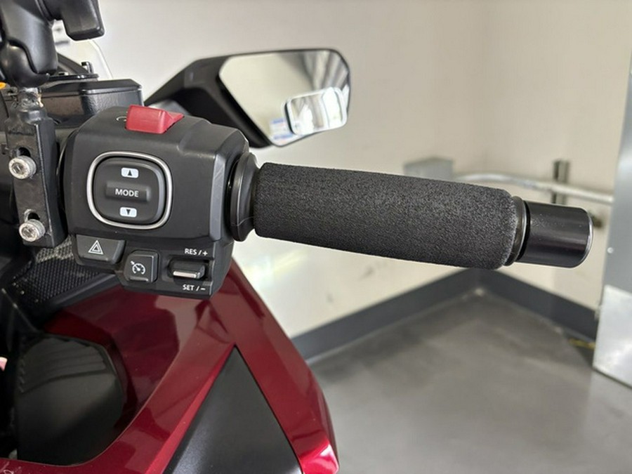 2018 Honda Gold Wing Candy Ardent Red