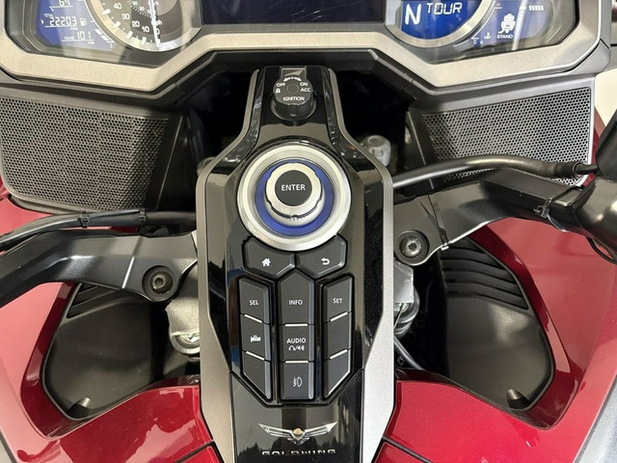2018 Honda Gold Wing Candy Ardent Red