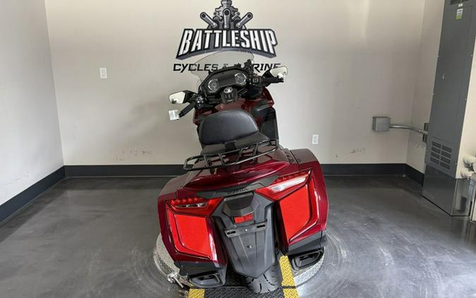 2018 Honda Gold Wing Candy Ardent Red