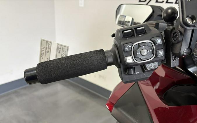 2018 Honda Gold Wing Candy Ardent Red