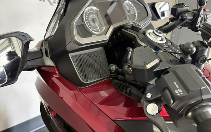 2018 Honda Gold Wing Candy Ardent Red