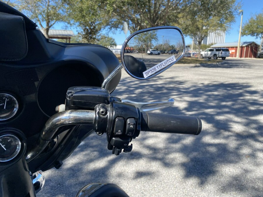 2011 Harley-Davidson® Electra Glide® Ultra Classic® FLHTCU