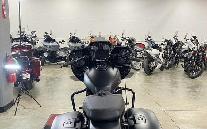 2026 Indian Challenger Dark Horse Black Smoke