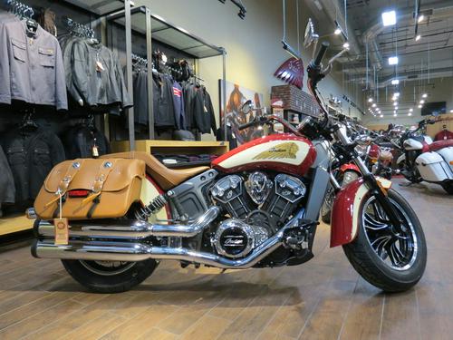 2020 Indian Scout Bobber Twenty Review (10 Fast Facts)