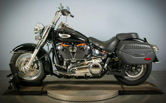 2023 Harley-Davidson Heritage Classic FLHCS