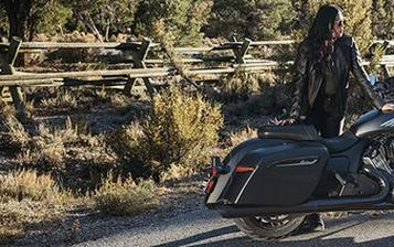 2026 Indian CHIEFTAIN POWERPLUS DARK HORSE