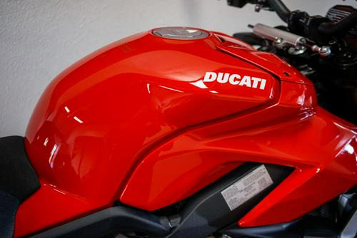 2020 Ducati Streetfighter V4 & V4S First Look: 15 Fast Facts (Video)