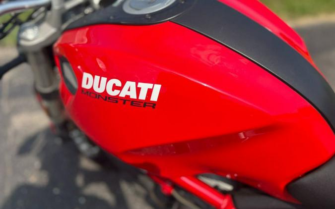 2012 Ducati Monster 696