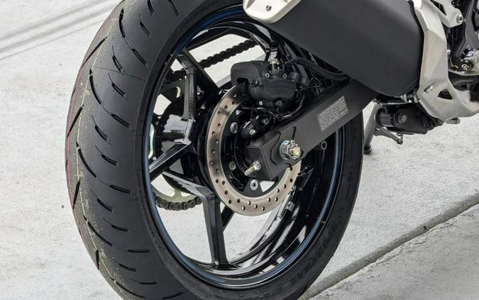 2025 Kawasaki Ninja® 500 ABS Metallic Flat Spark Black/Metallic Spark Black