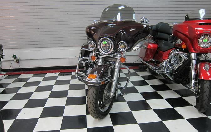2006 Harley-Davidson® FLHTCI ELECTRA GLIDE CLASSIC