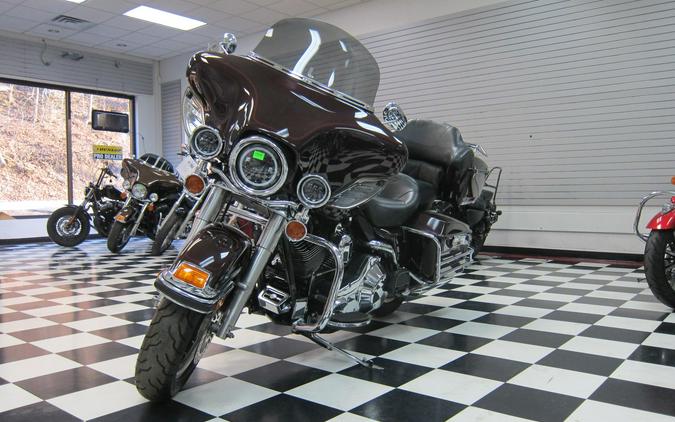 2006 Harley-Davidson® FLHTCI ELECTRA GLIDE CLASSIC