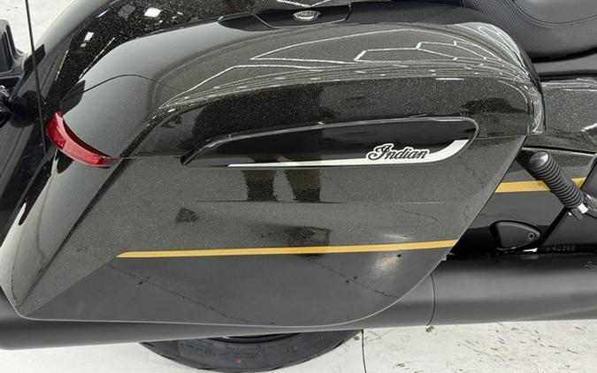 2026 Indian Challenger Dark Horse 112 Black Crystal W/Black Metallic & Championship G