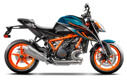 2022 KTM 1290 Super Duke R Evo Review [17 Track + Street Fast Facts]