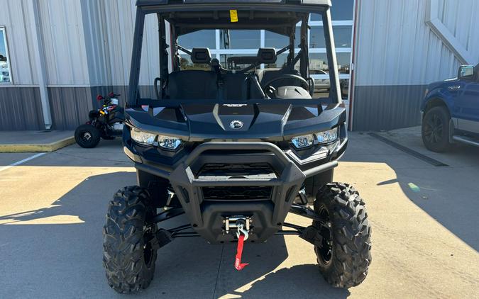 2025 Can-Am™ Defender MAX XT HD10