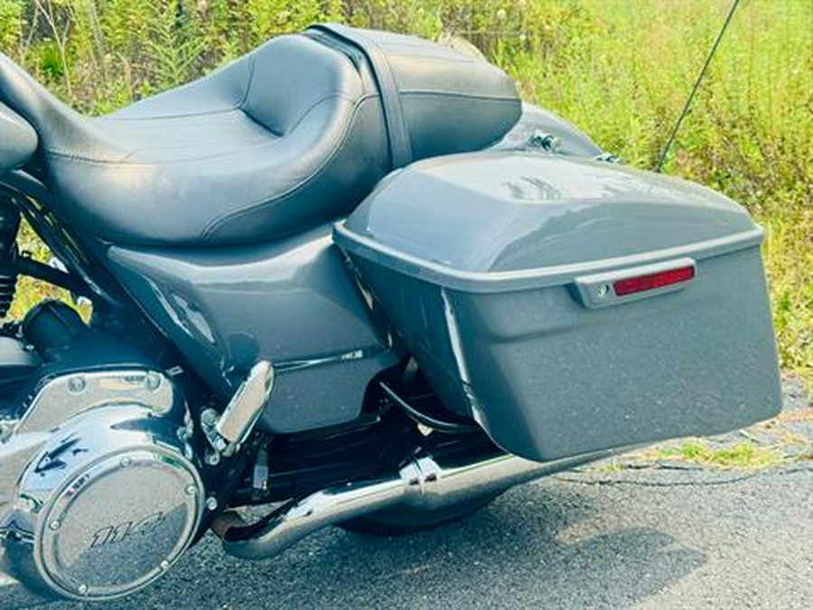 2022 Harley-Davidson Road Glide® Special