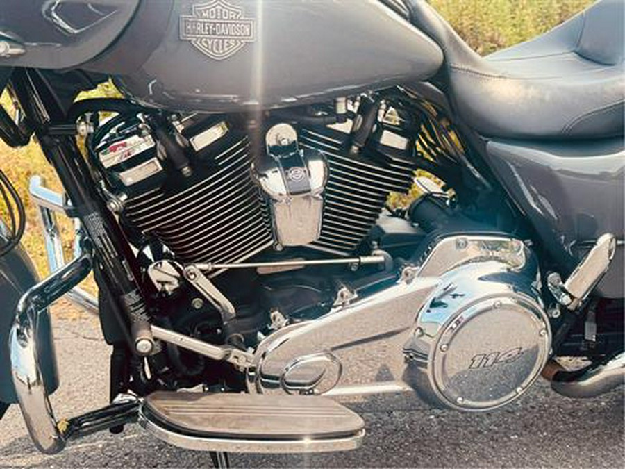 2022 Harley-Davidson Road Glide® Special