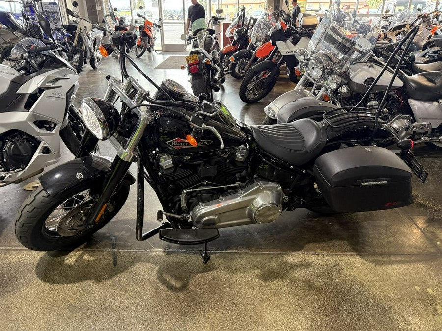 2021 Harley-Davidson® FLSL - Softail Slim®