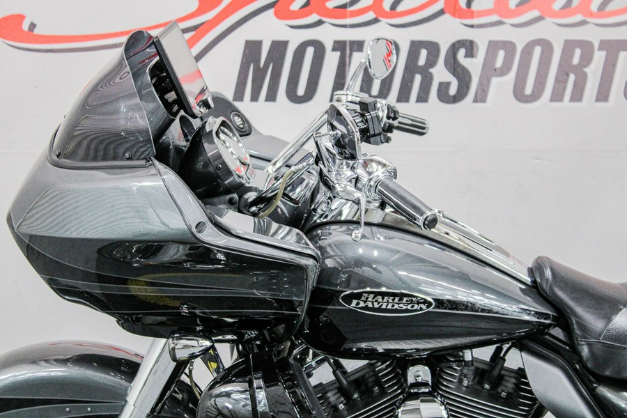 2011 Harley-Davidson CVO™ Road Glide® Ultra