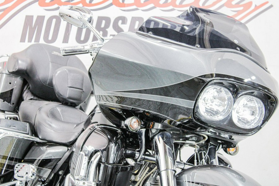 2011 Harley-Davidson CVO™ Road Glide® Ultra