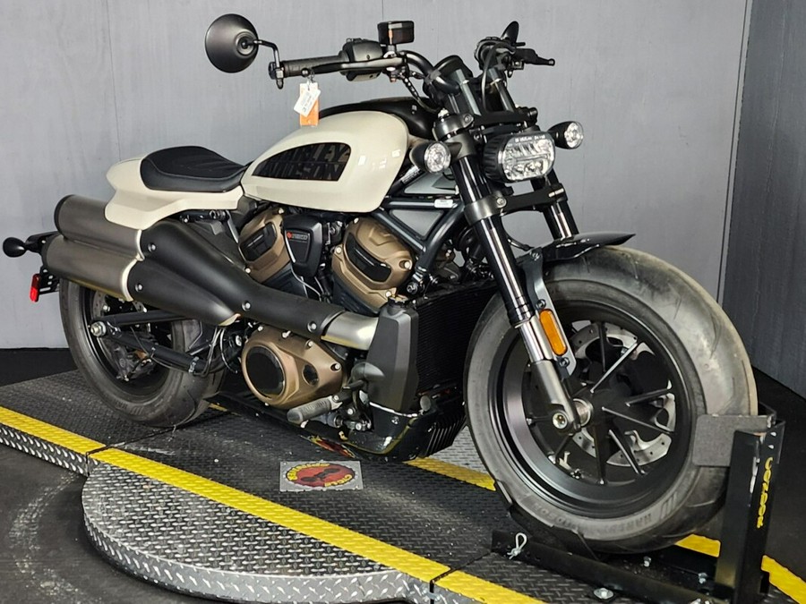 2023 Harley-Davidson Sportster S RH1250S WHITE SAND PEARL