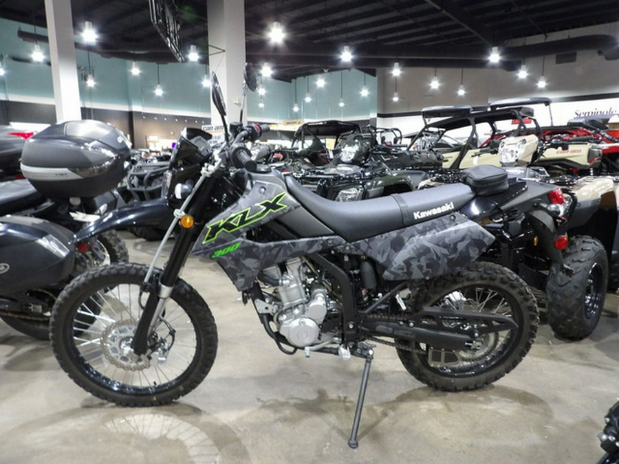 2022 Kawasaki KLX300 Camo