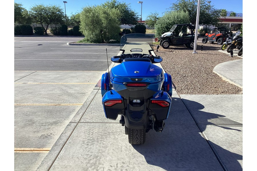 2018 Can-Am Spyder® F3 Limited SE6 - Dark Trim