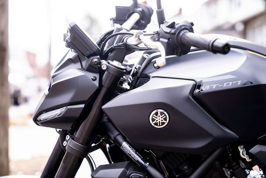 2025 Yamaha MT 07