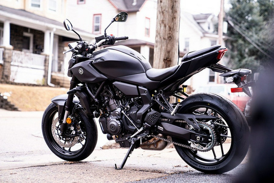 2025 Yamaha MT 07