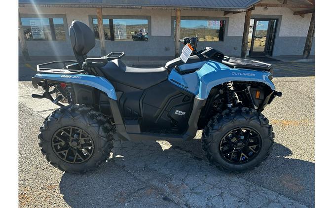 2026 Can-Am OUTLANDER MAX XT 700