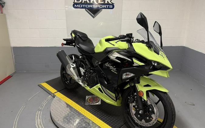 2026 Kawasaki Ninja® 500 SE ABS