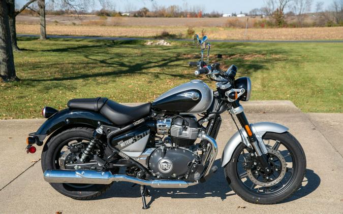 2024 Royal Enfield Super Meteor 650 Review [17 Fast Facts]