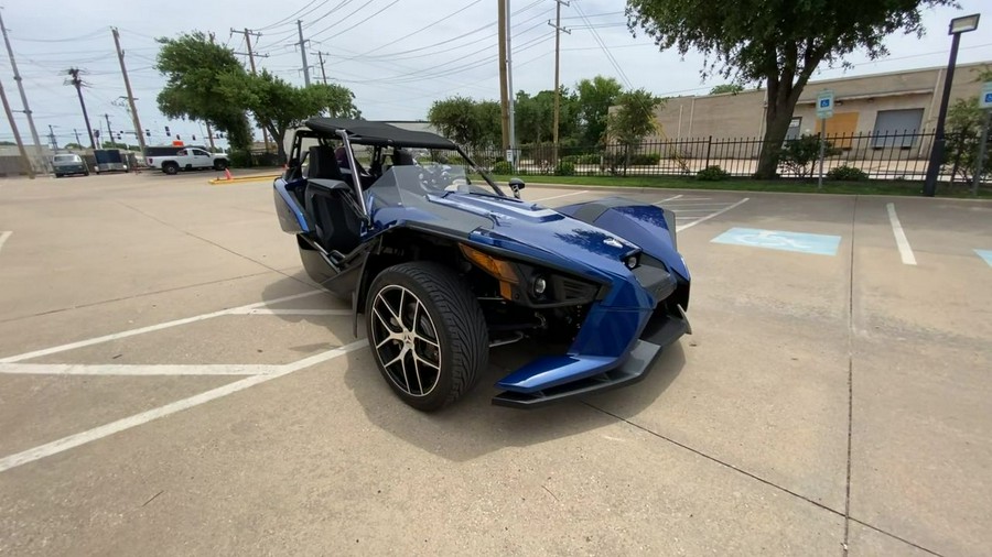 2017 Polaris Slingshot® SL Navy Blue